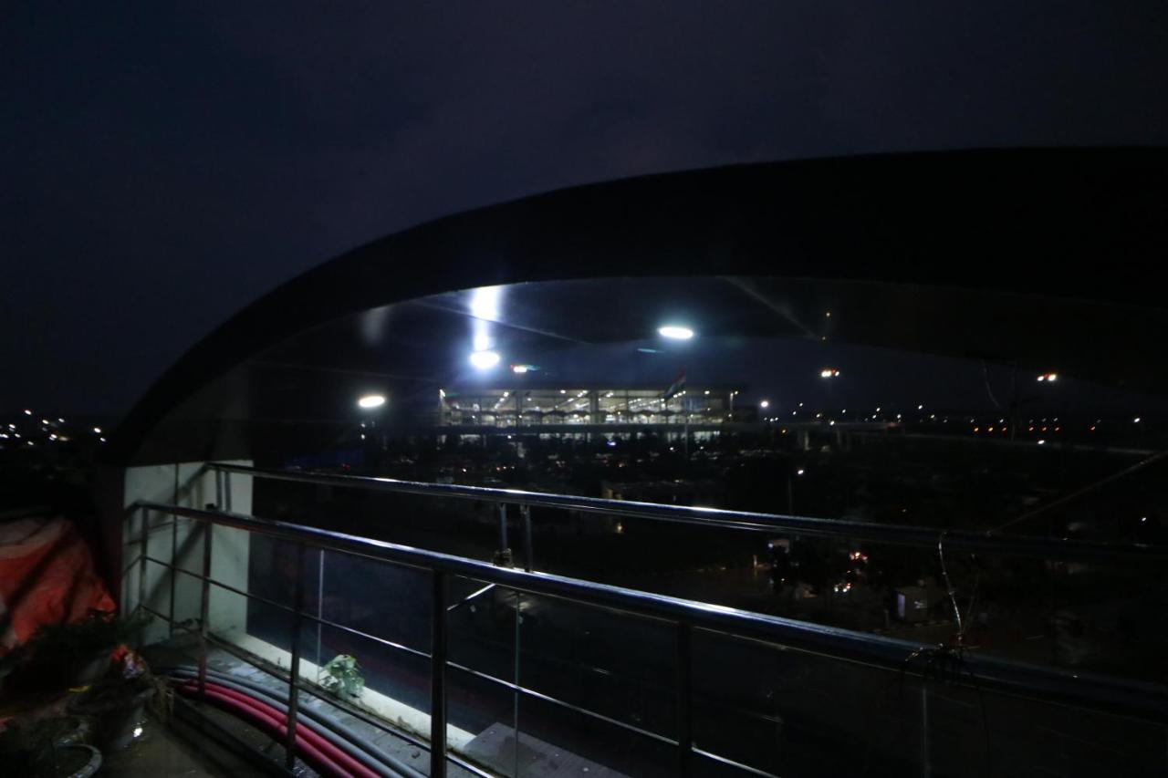 Hotel Eurasia Mohali International Airport Zirakpur Exterior foto