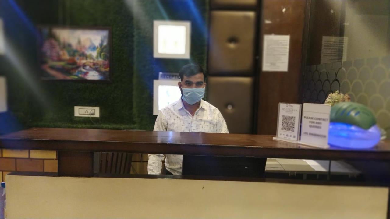 Hotel Eurasia Mohali International Airport Zirakpur Exterior foto